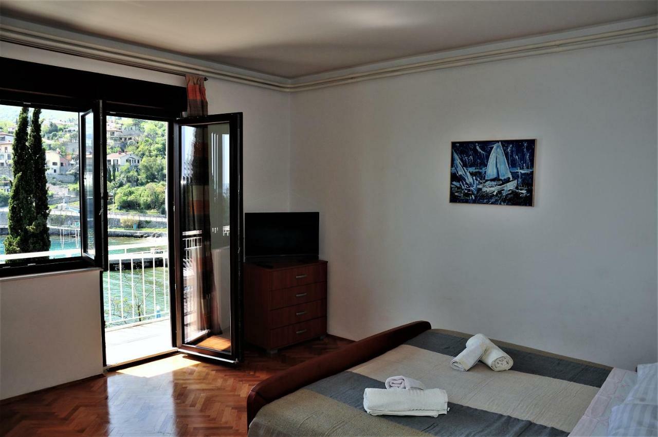 Apartmani Kadmen อิกา ภายนอก รูปภาพ