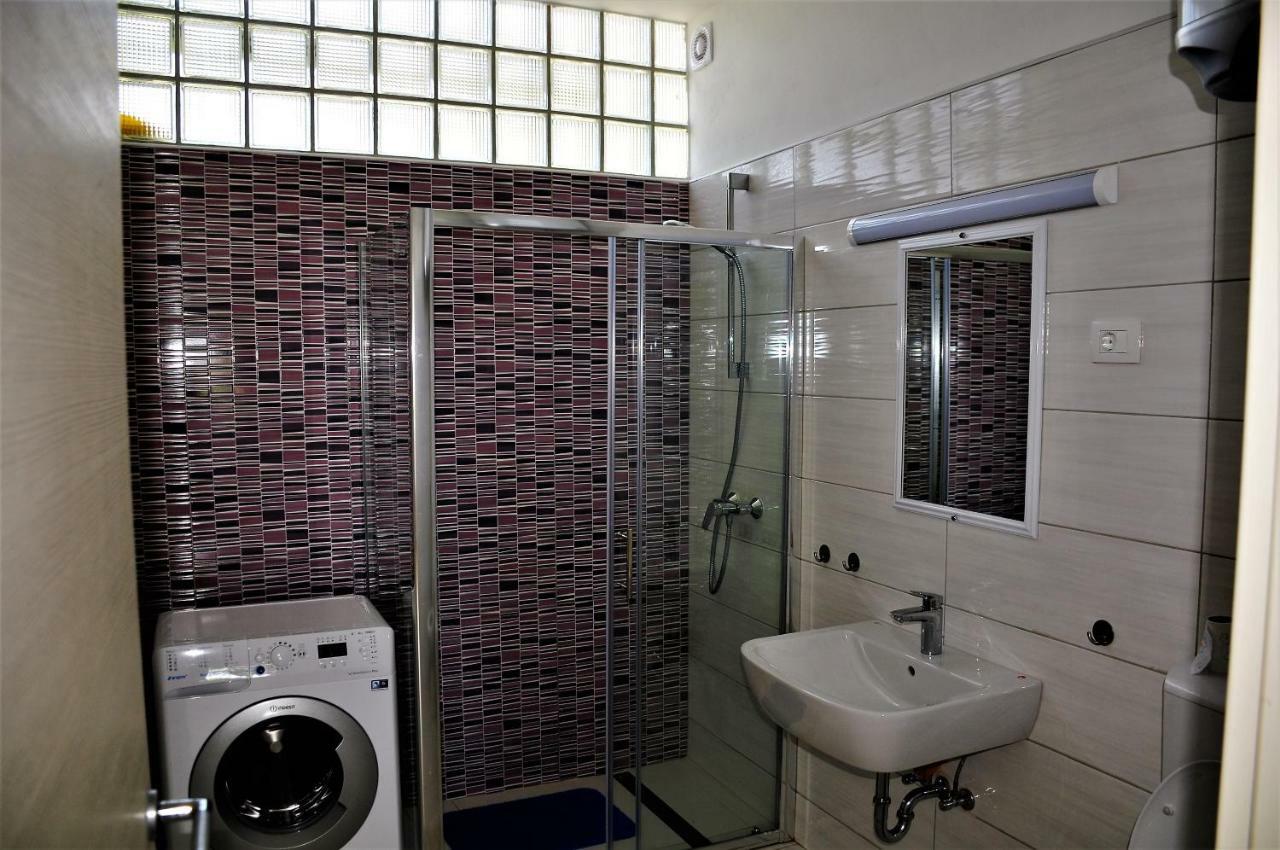 Apartmani Kadmen อิกา ภายนอก รูปภาพ